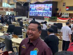 Ekti Imanuel Dorong Pemuda Kaltim Ambil Peran Strategis dalam Pembangunan Daerah